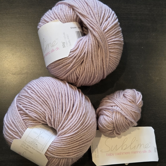 Sublime Yarn - Picture 1 of 3